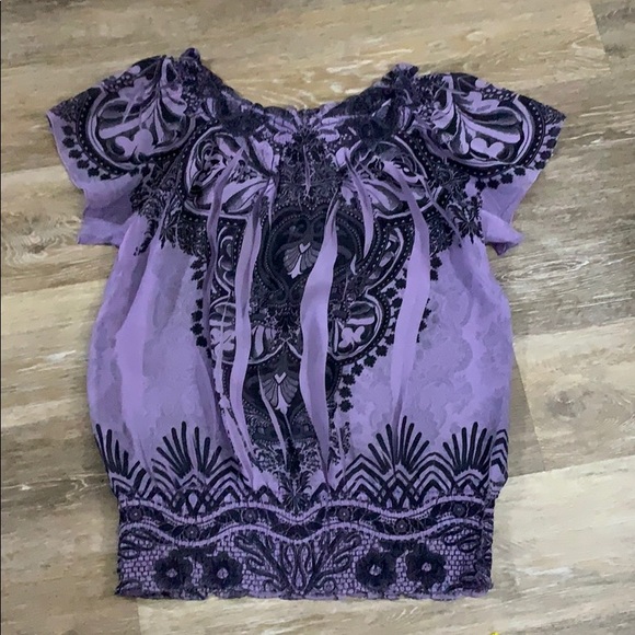 Versatile Flutter Sleeve Top - Picture 4 of 4